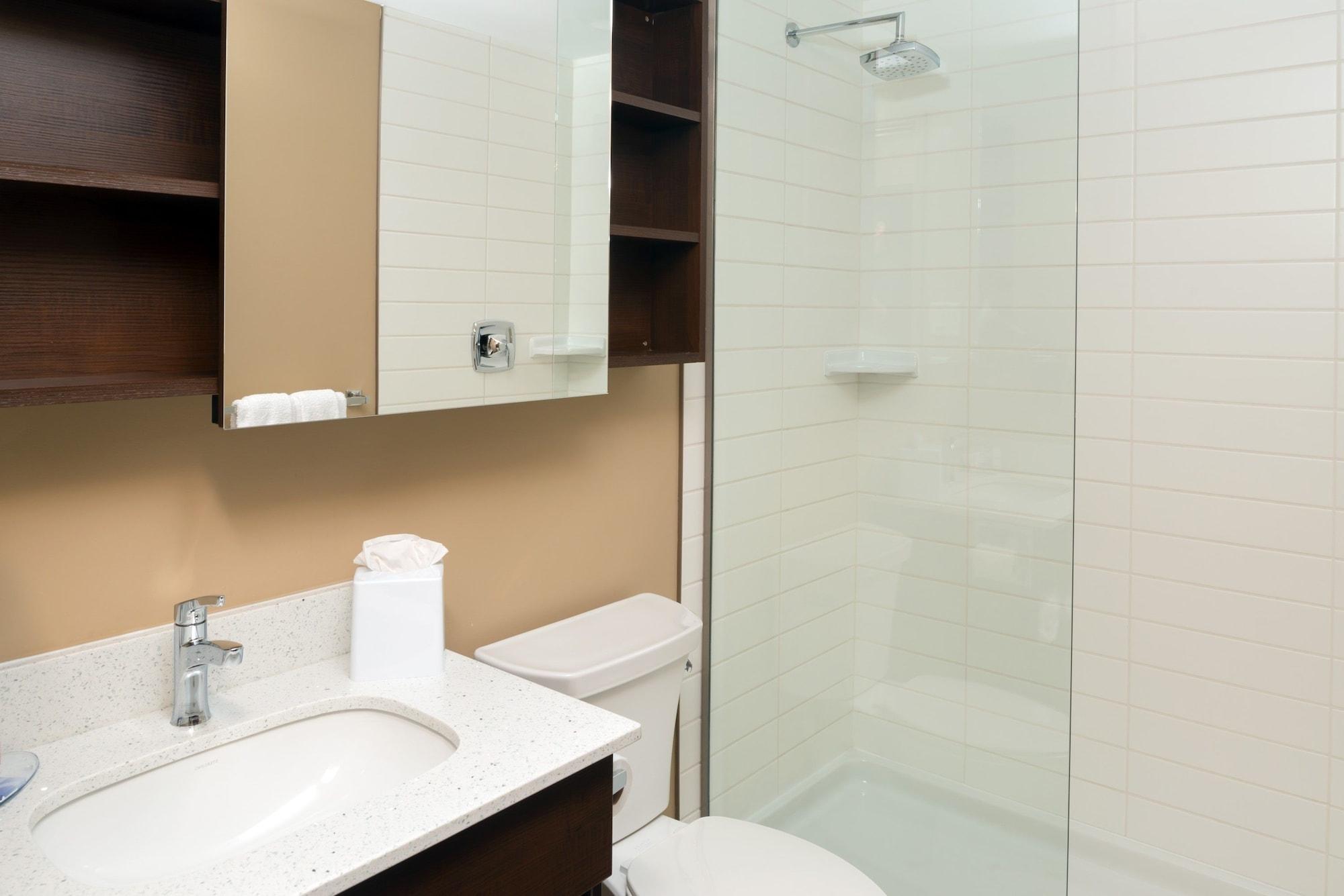 Microtel Inn & Suites By Wyndham Red Deer Zewnętrze zdjęcie