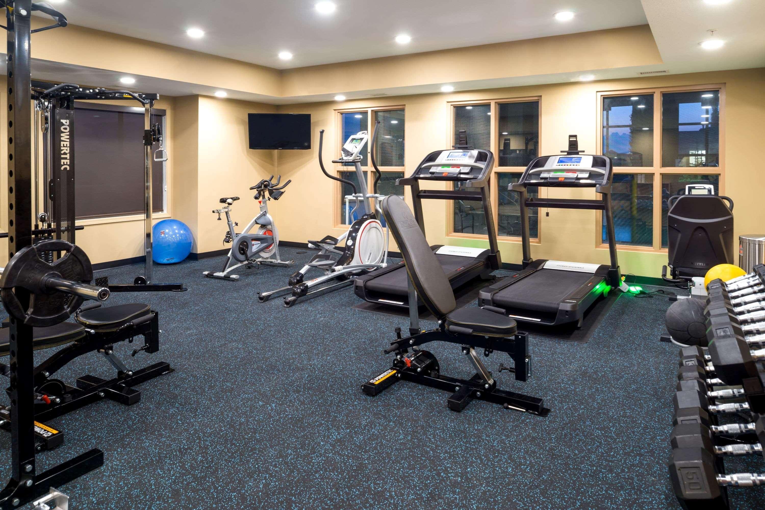 Microtel Inn & Suites By Wyndham Red Deer Zewnętrze zdjęcie
